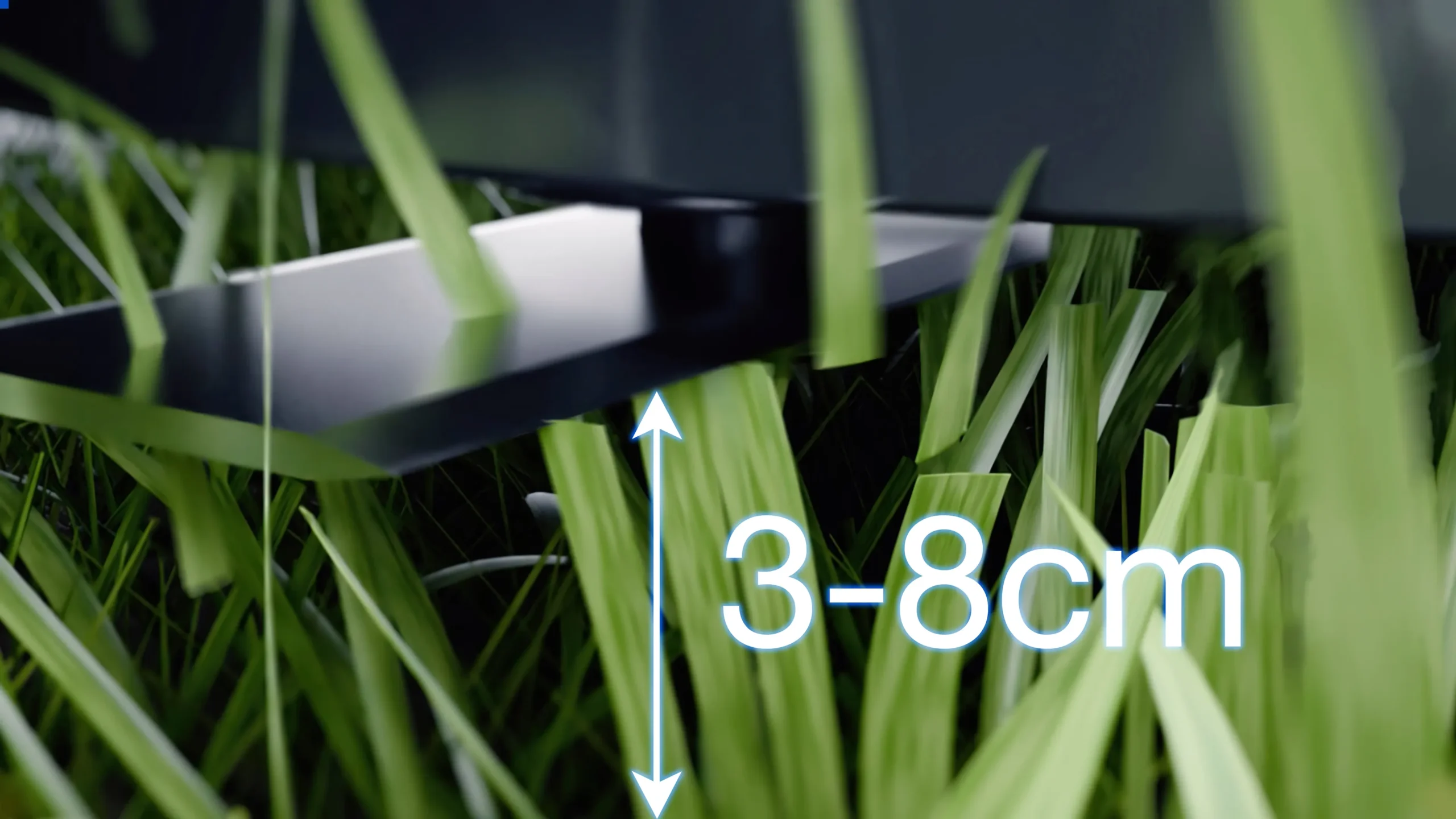 Reguleeritav niitmiskõrgus 3–8 cm